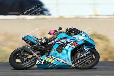 media/Jan-13-2024-SoCal Trackdays (Sat) [[9c032fe5aa]]/Turn 16 Set 2 (1120am)/